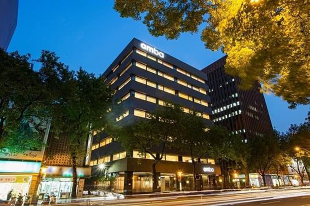 Amba Taipei Zhongshan Bagian luar foto