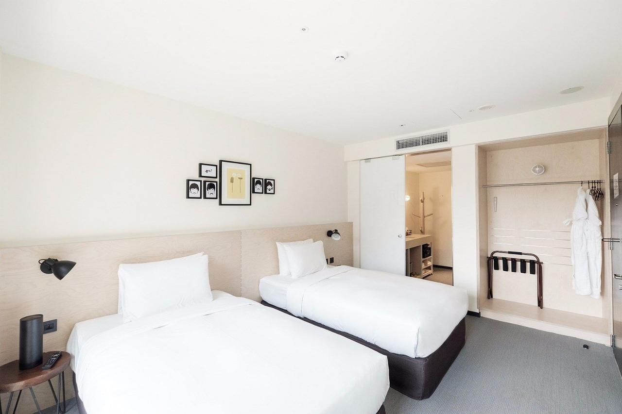 Amba Taipei Zhongshan Bagian luar foto